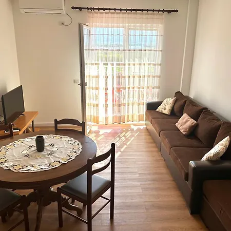 Appartement Beachside Apartment, 100m Away